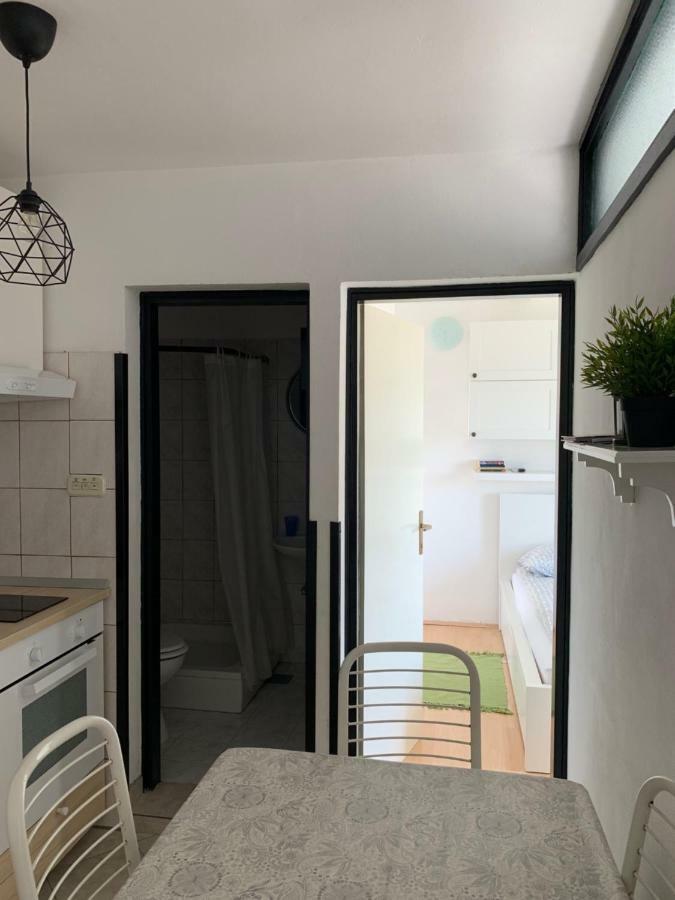 Apartment Bujas Raslina エクステリア 写真