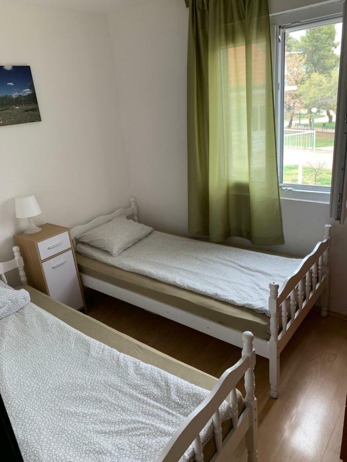Apartment Bujas Raslina エクステリア 写真